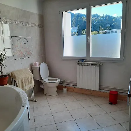 Spacieux Et Calme Proche Centre Appartement Le Vigan (Gard)